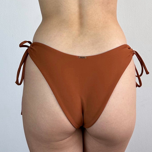 REFUGE - SEMIDELTA ADJUSTABLE BOTTOM