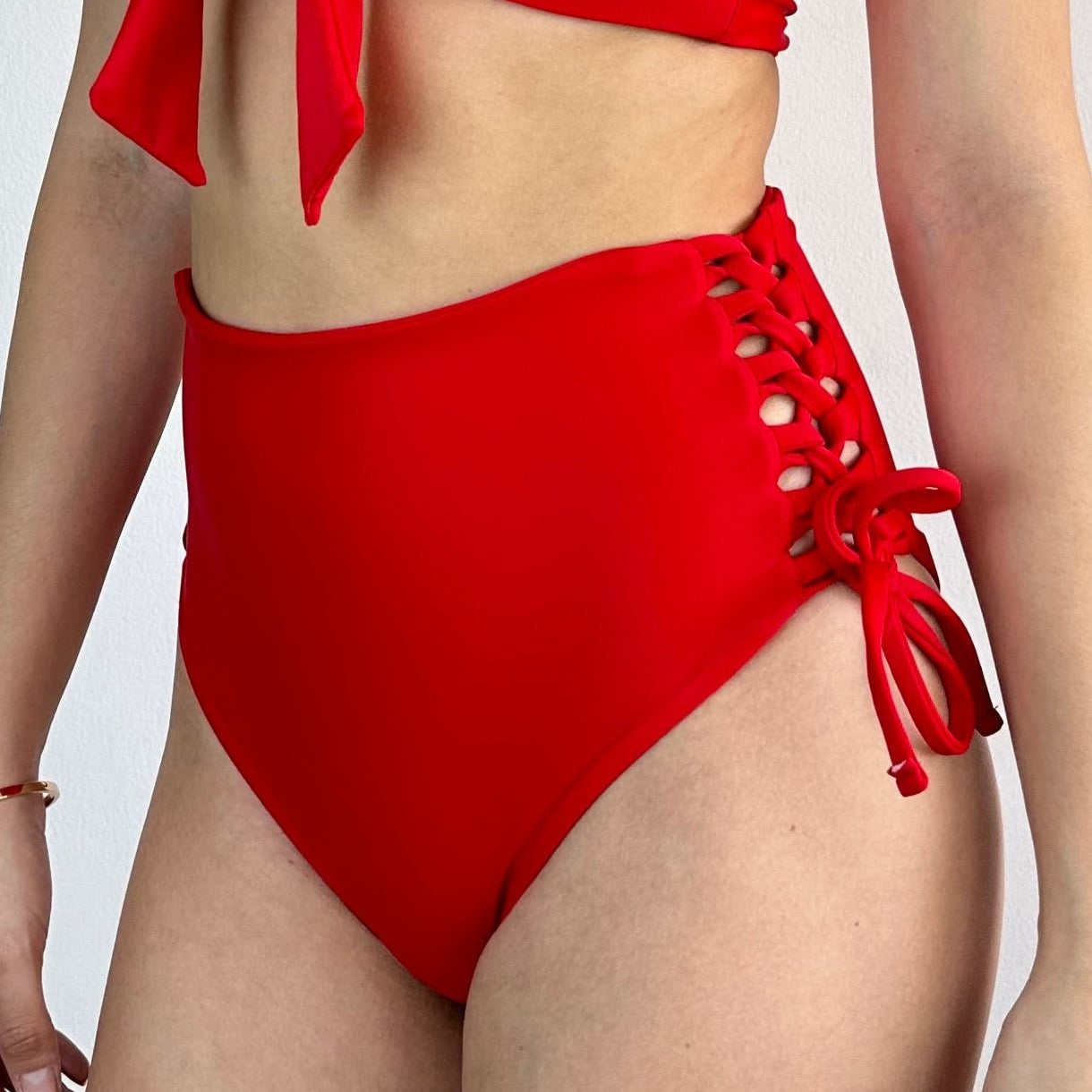 Red | Bottom Highwaist