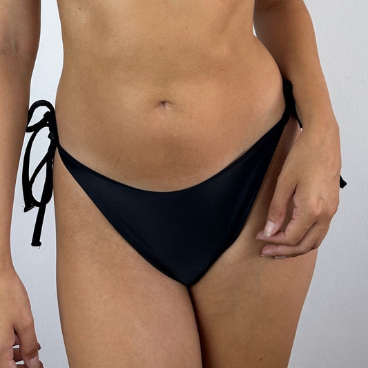 Black | Bottom Tiras
