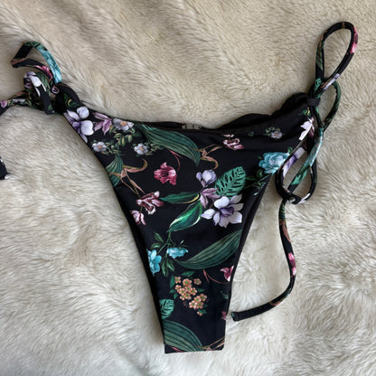 Negro Flores Cremas | Bottom Tiras