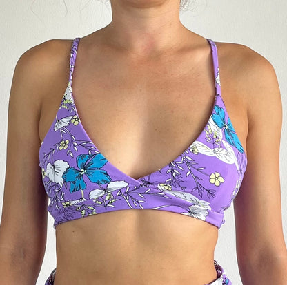 Lila Flores Cremas | Top Ajustable